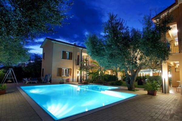 Apart-hotel Andrea 3*
